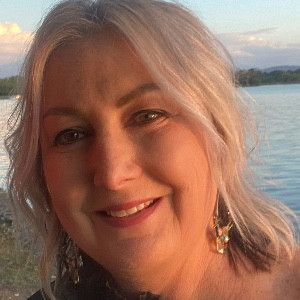 Joanne Warden