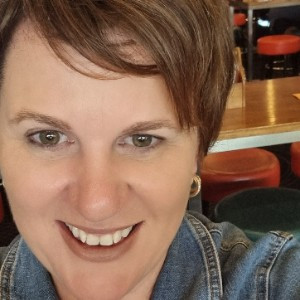 Jo Thomas