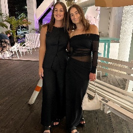 Tay & Ez